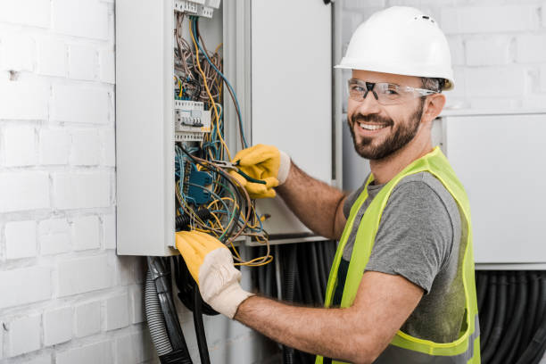 Best Affordable Emergency Electrician  in Seaford, NY